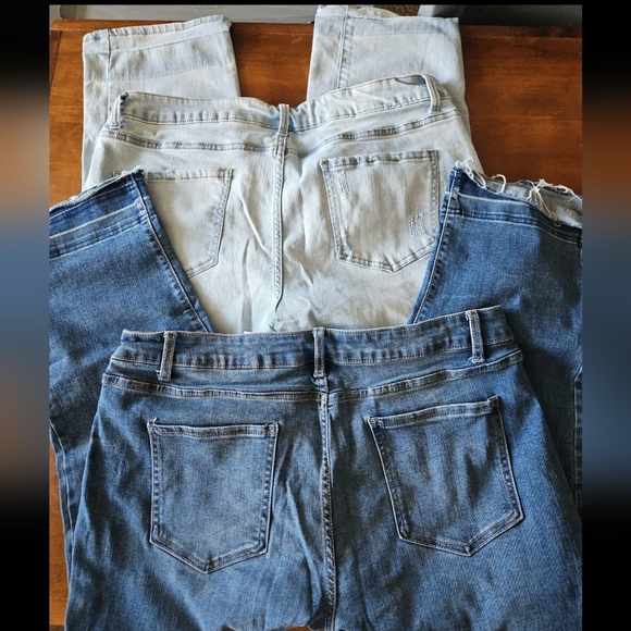 Bundle Jeans - Picture 2 of 4